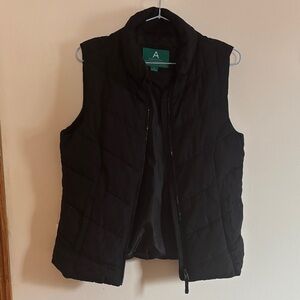 Aeropostale Women's Quilted Black Vest